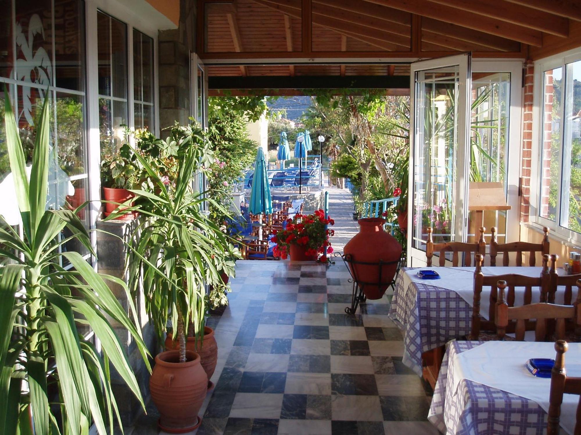 Anaxos Hotel Zewnętrze zdjęcie